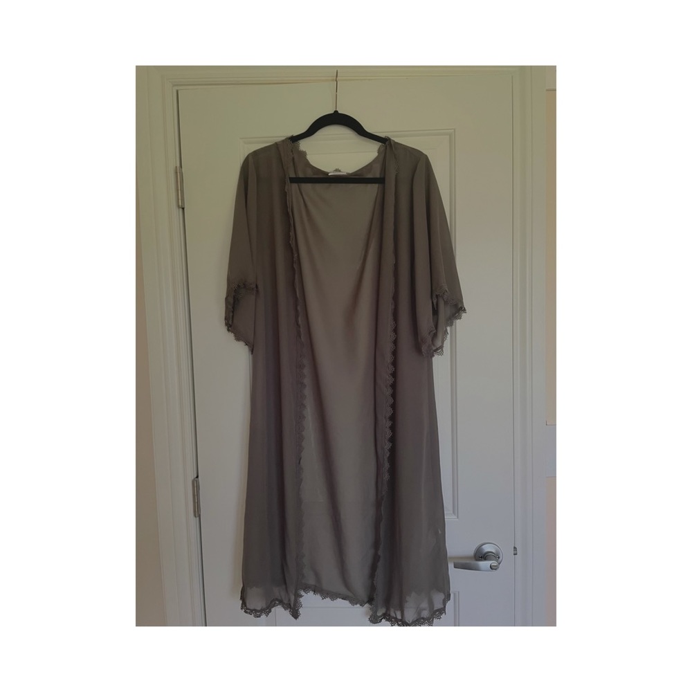 LULAROE Kimono